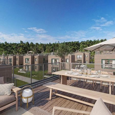 Vaestoes Strand By First Hotels Larbro Exterior photo